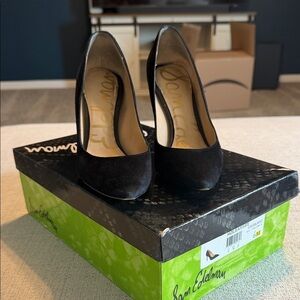Sam Edelman Black Suede Heels 3.5 in